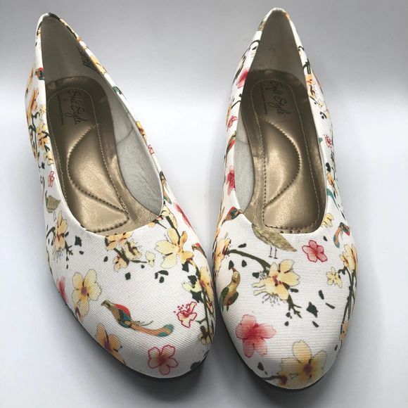 hush puppies floral shoes